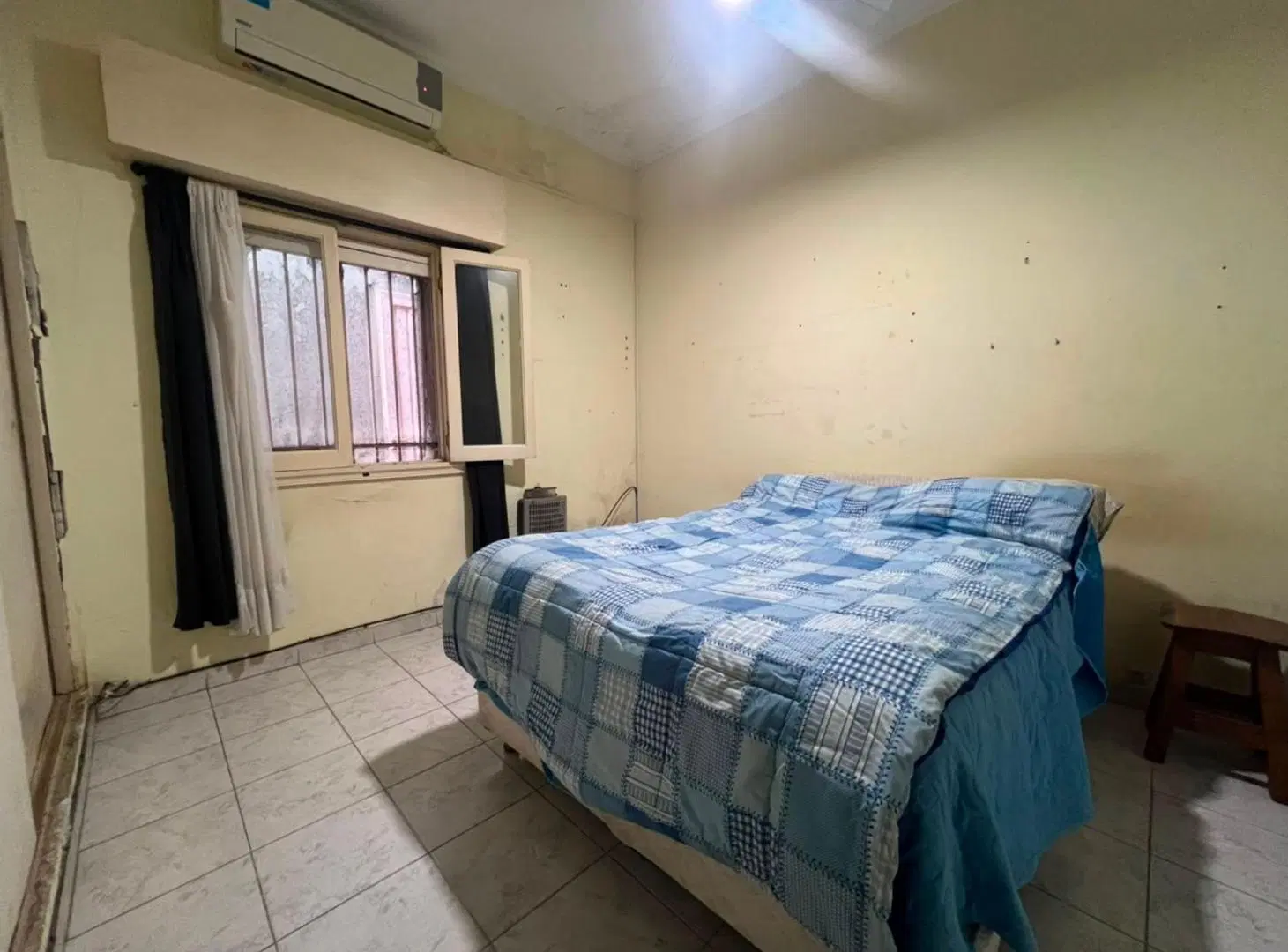 VENTA CASA 4 AMB. COCHERA PATIO QUINCHO PERMUTA 4