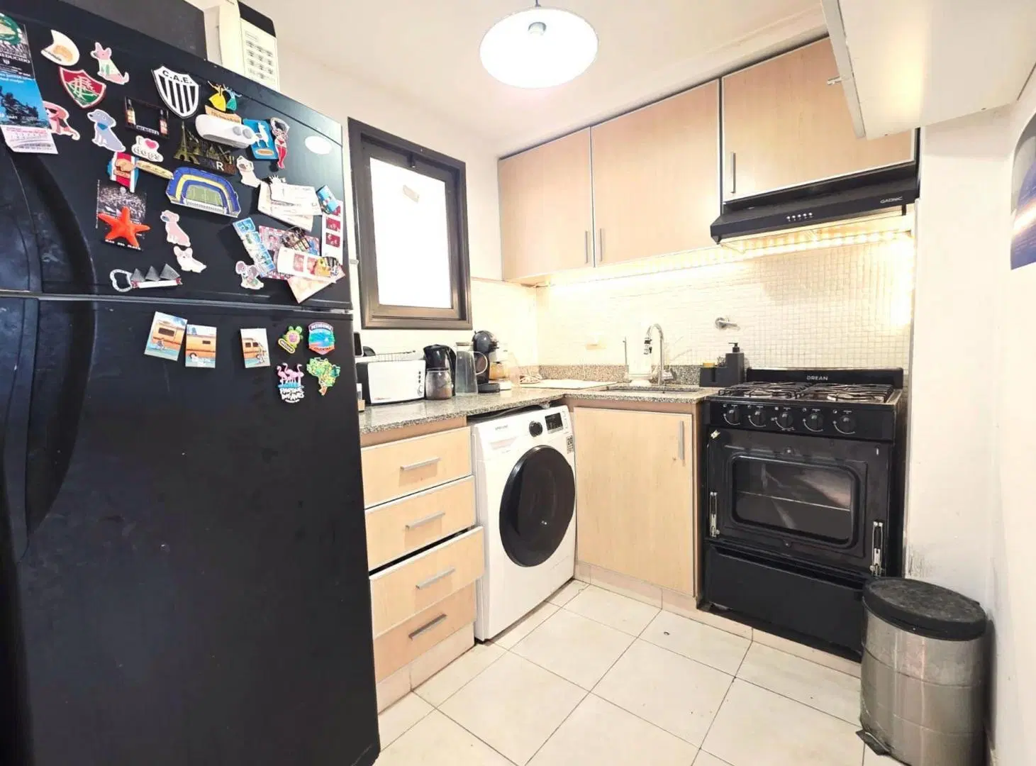 VENTA DEPTO 3AMB CASEROS CENTRO BALCON CON COCHERA 8