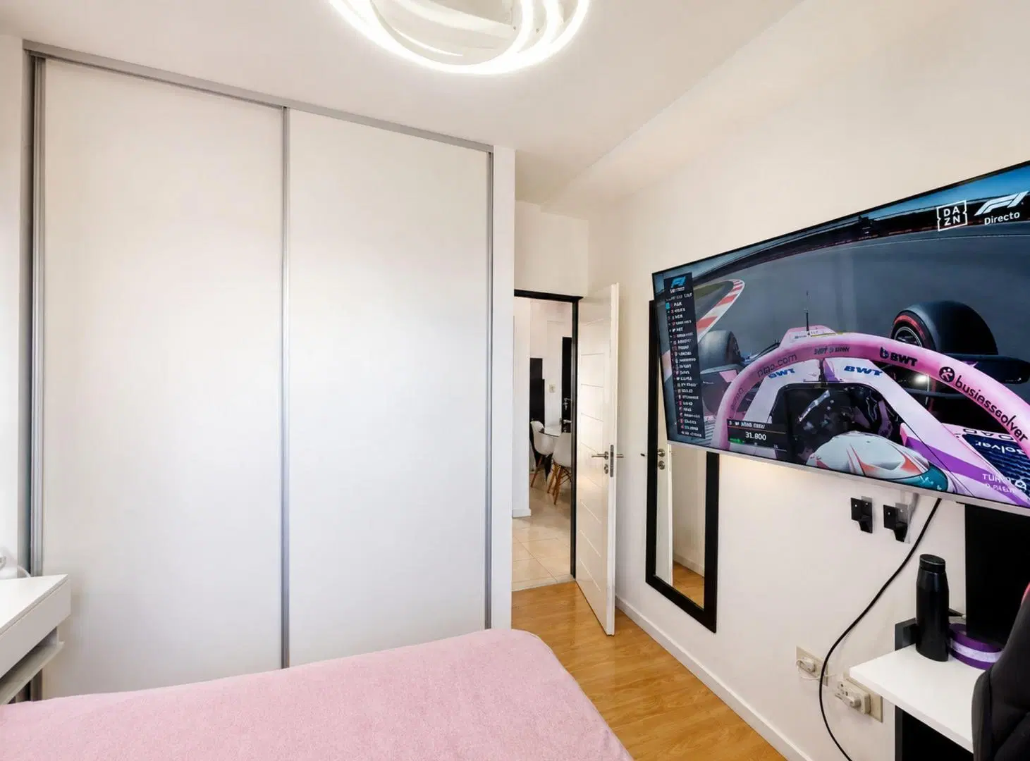 VENTA DEPTO 3AMB CASEROS CENTRO BALCON CON COCHERA 2