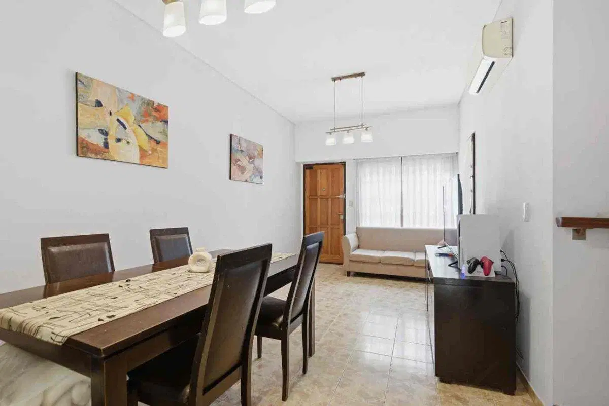 VENTA DUPLEX 4 AMB EN HAEDO CON COCHERA - PERMUTA 2