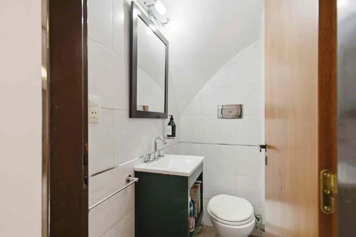VENTA DUPLEX 4 AMB EN HAEDO CON COCHERA - PERMUTA 3