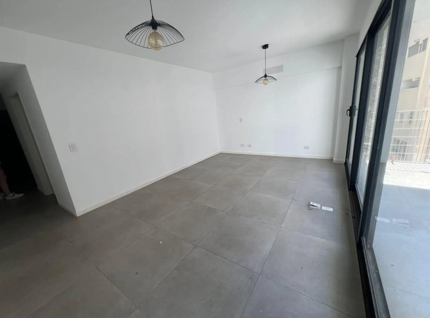 ALQUILER MONOAMBIENTE CON BALCÓN Y COCH BELGRANO C 3