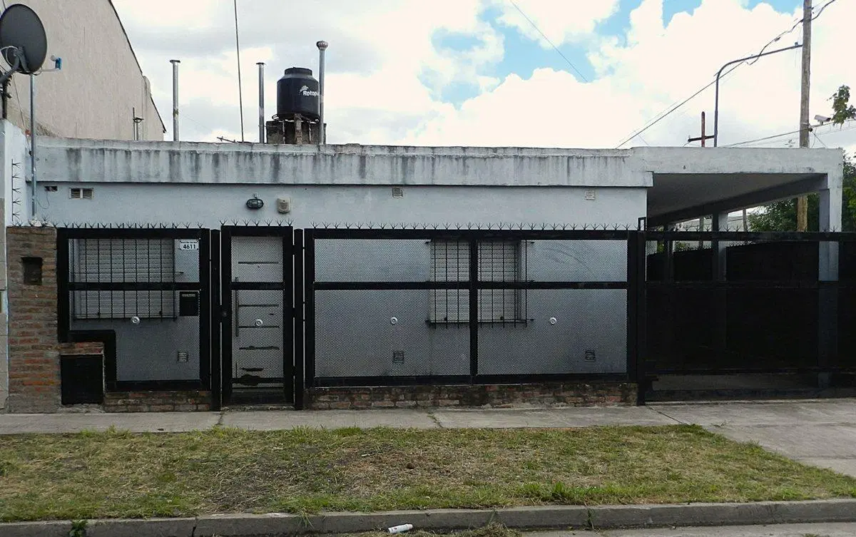 VENTA CASA 2 DORMITORIOS VILLA TESEI -APTO CREDITO 4
