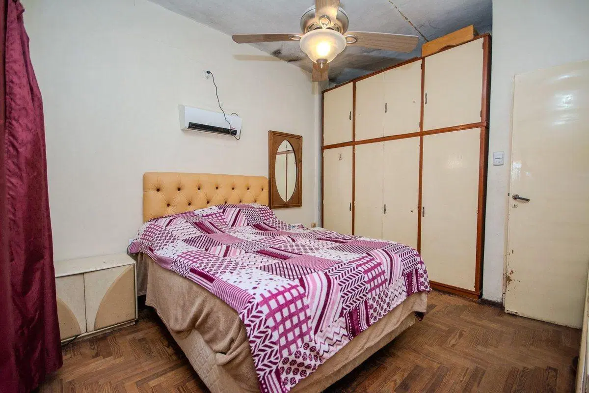 VENTA CASA 3 AMB + DEPTO 2 AMB-M. CORONADO 4