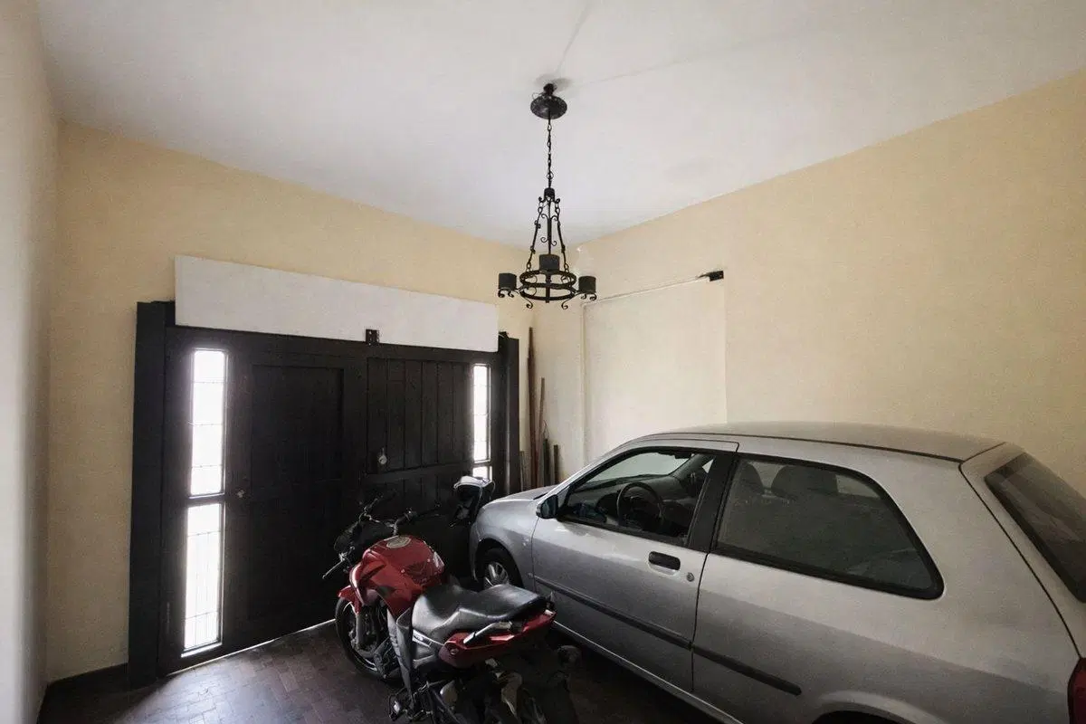 VENTA PH 3 AMBIENTES CASEROS AL FRENTE CON COCHERA 3