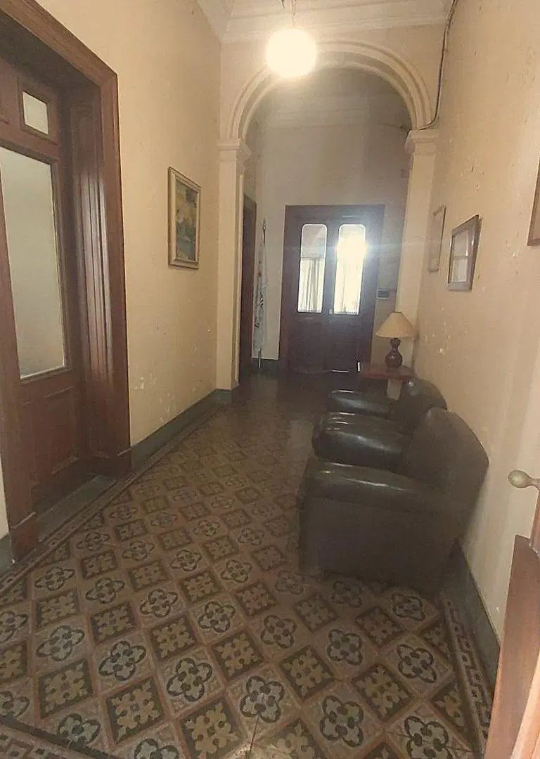 ALQUILER DE 4 OFICINAS EN CENTRO - AV. DE MAYO 8