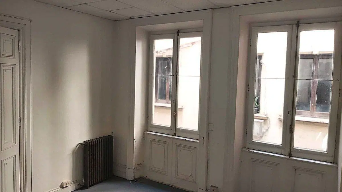 ALQUILER DE 4 OFICINAS EN CENTRO - AV. DE MAYO 4
