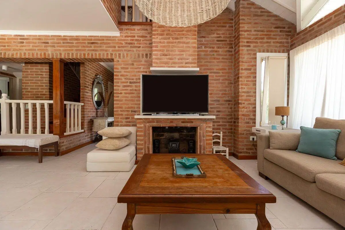 VENTA CASA 4 AMB EN BANCO PROVINCIA - PERMUTA 5