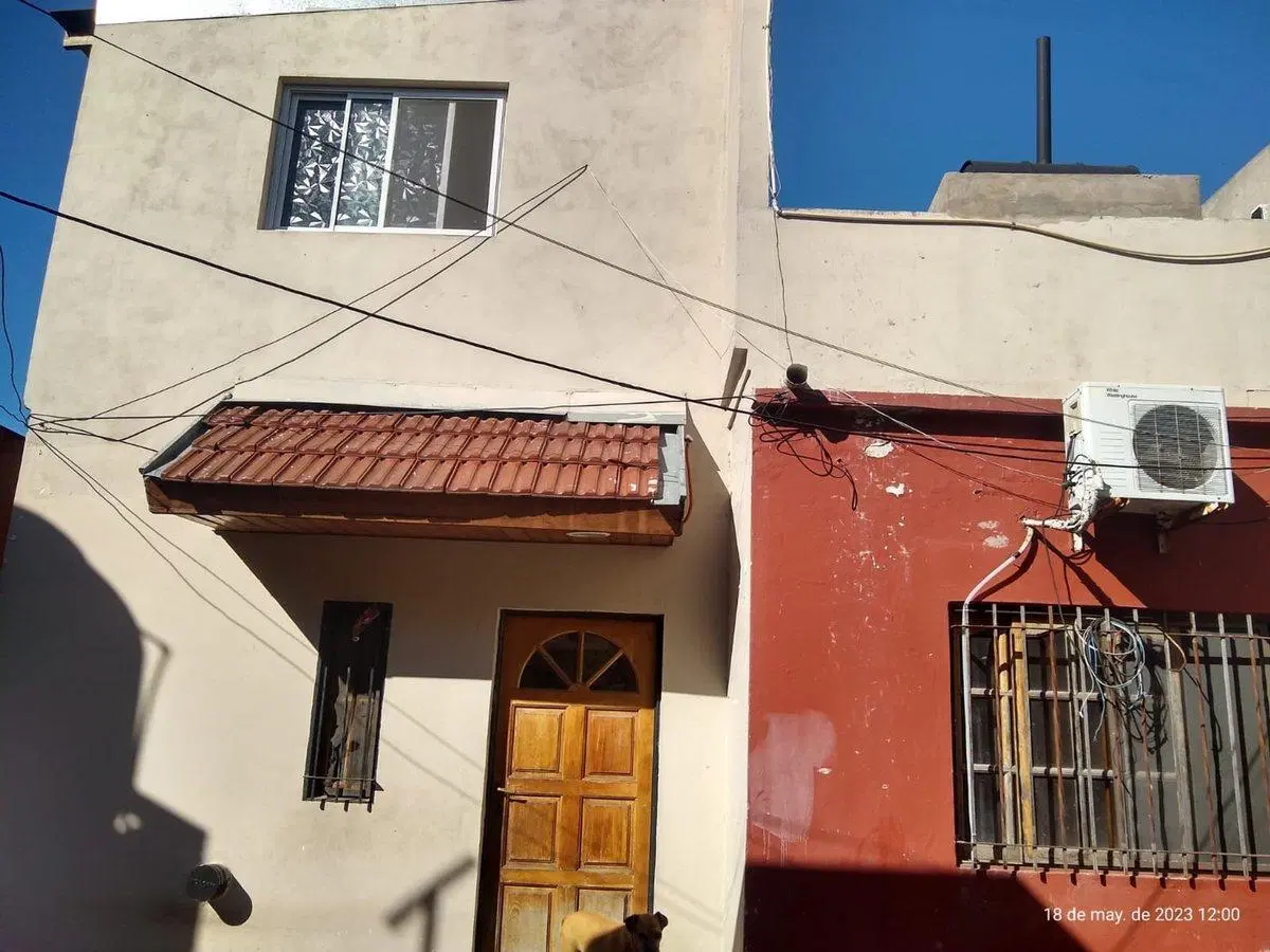 VENTA 2 PH + COCHERA AL FRENTE  PALOMAR PERMUTA 5