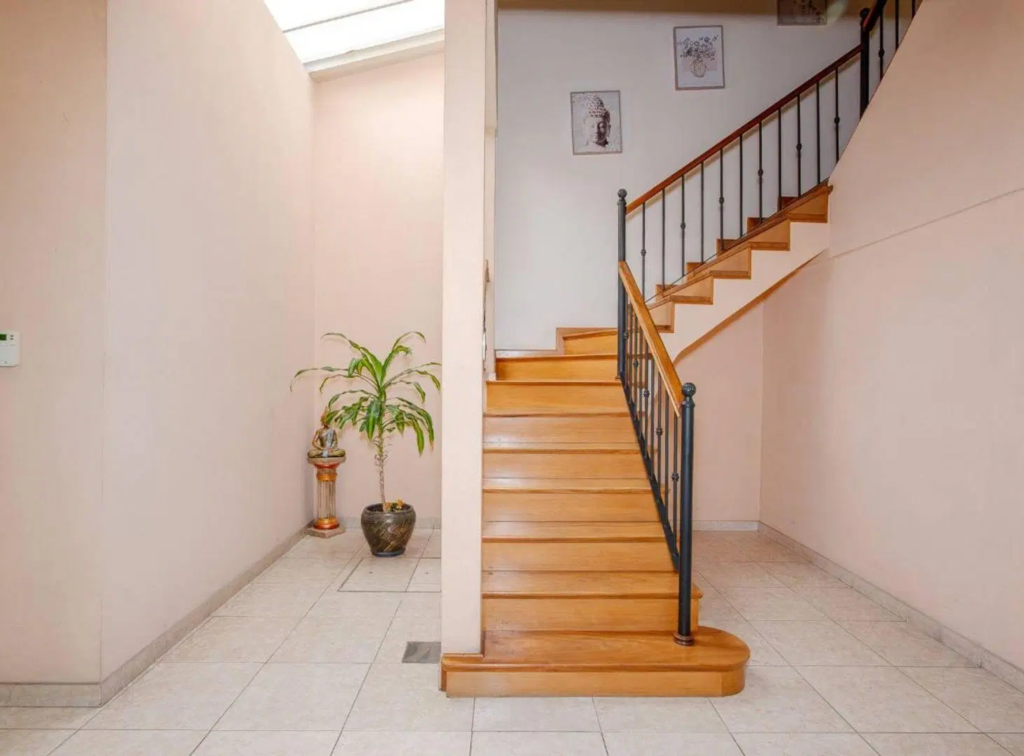 CASA 5 AMB,PATIO,TERRAZA Y 2 COCHERAS EN V.URQUIZA 8