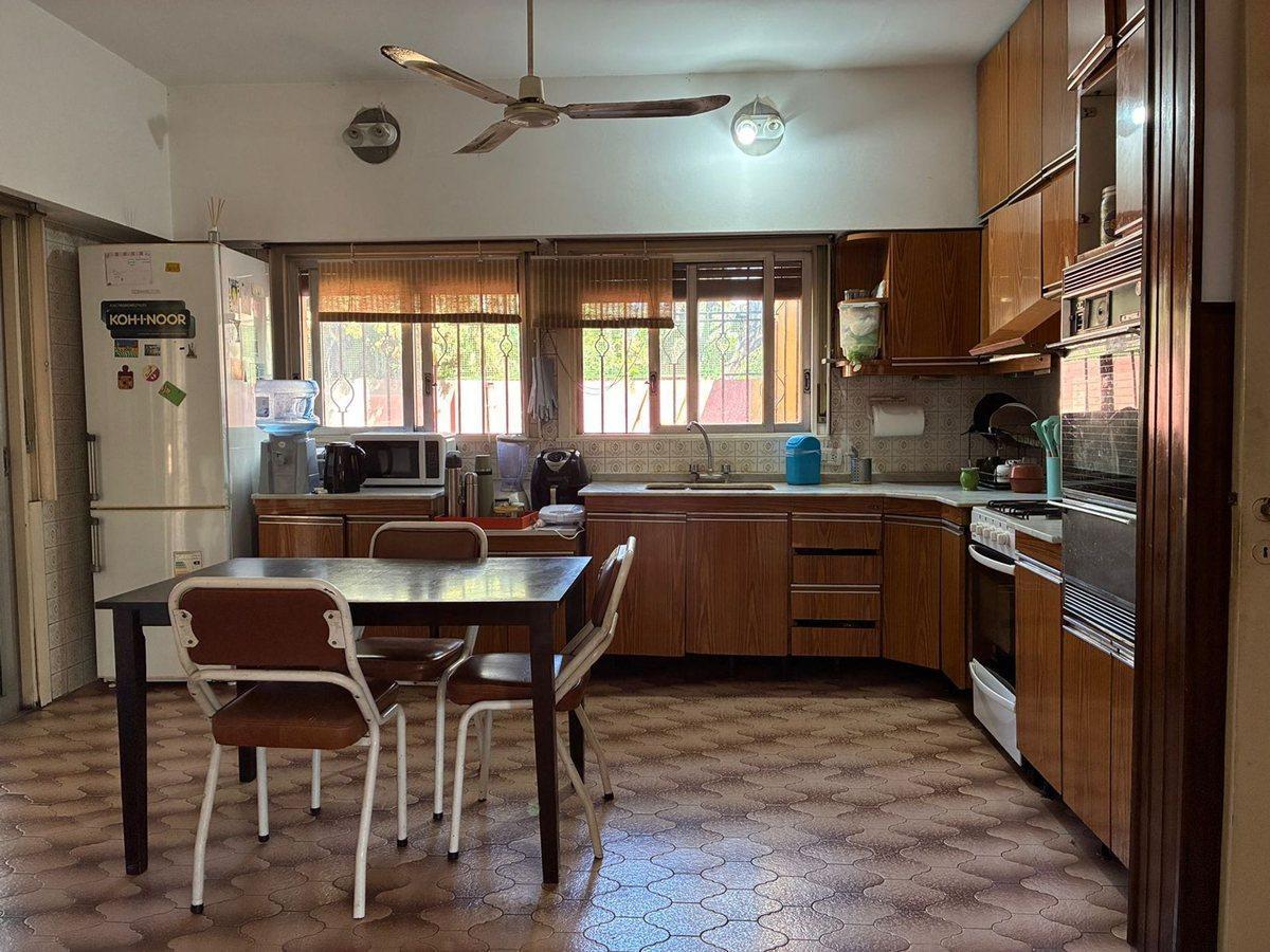 Foto de VENTA CASA 5 AMB HURLINGHAM APT CREDITO, imagen 1
