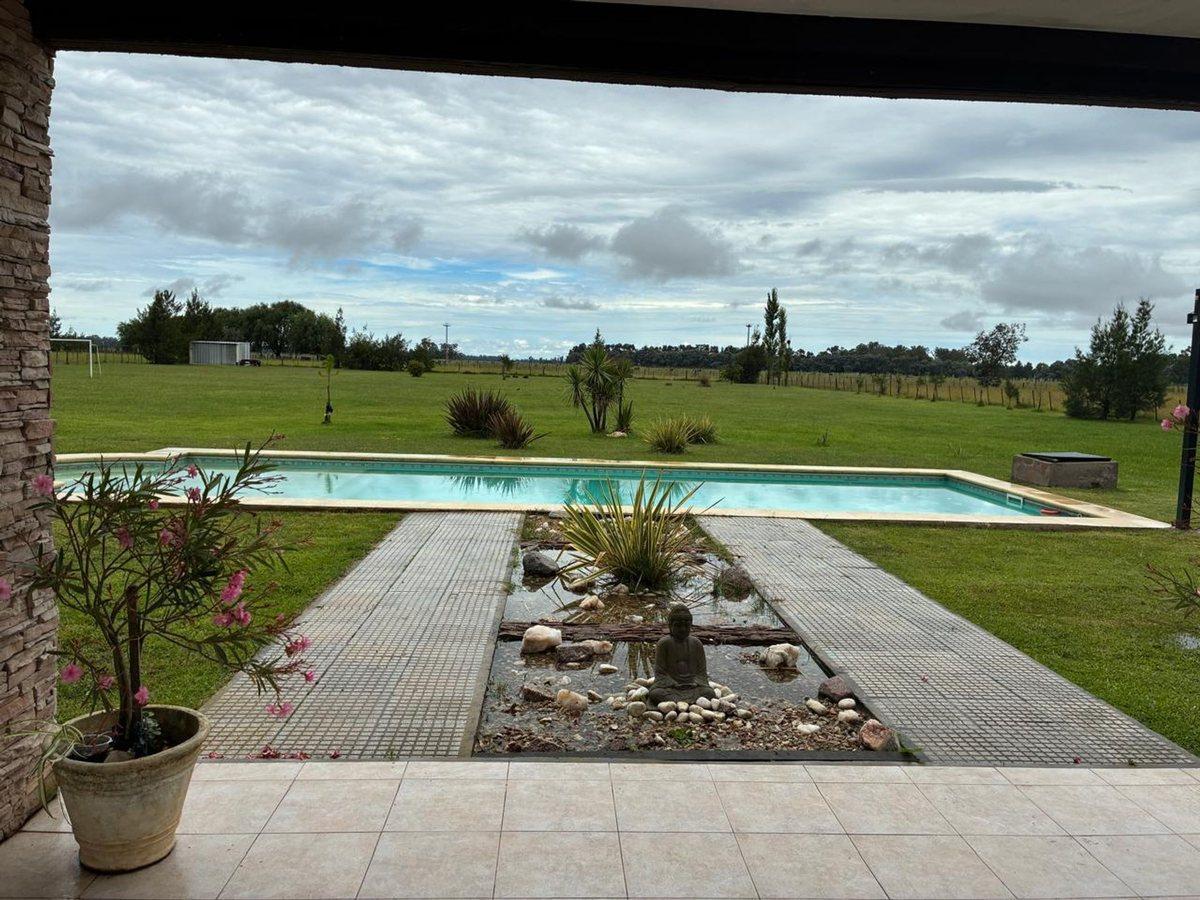 Foto de VENTA CASA 4 AMB PILETA 11000 MTS CH DE ABBOTT, imagen 4