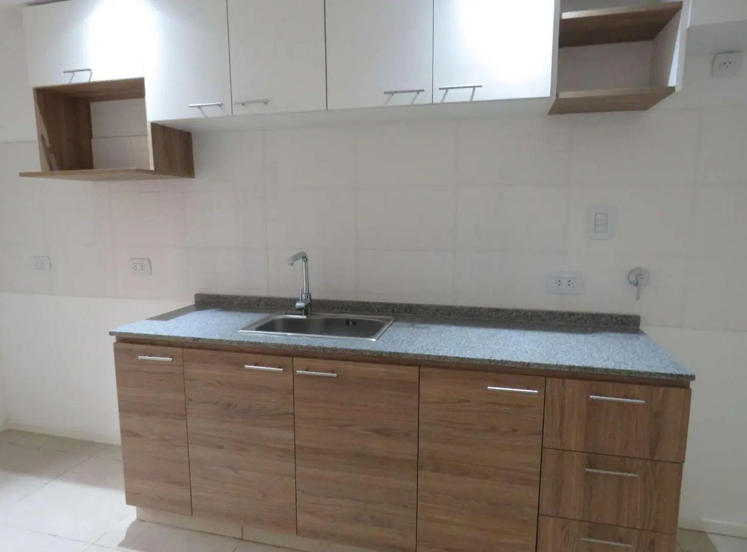 VENTA DUPLEX A ESTRENAR - HURLINGHAM -APTO CREDITO 5