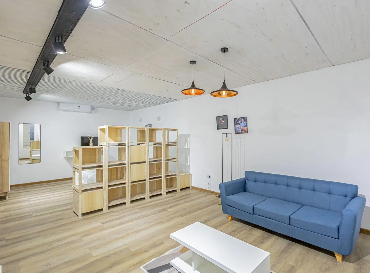 VENTA LOCAL COMERCIAL Y DEPARTAMENTO - PERMUTA 1