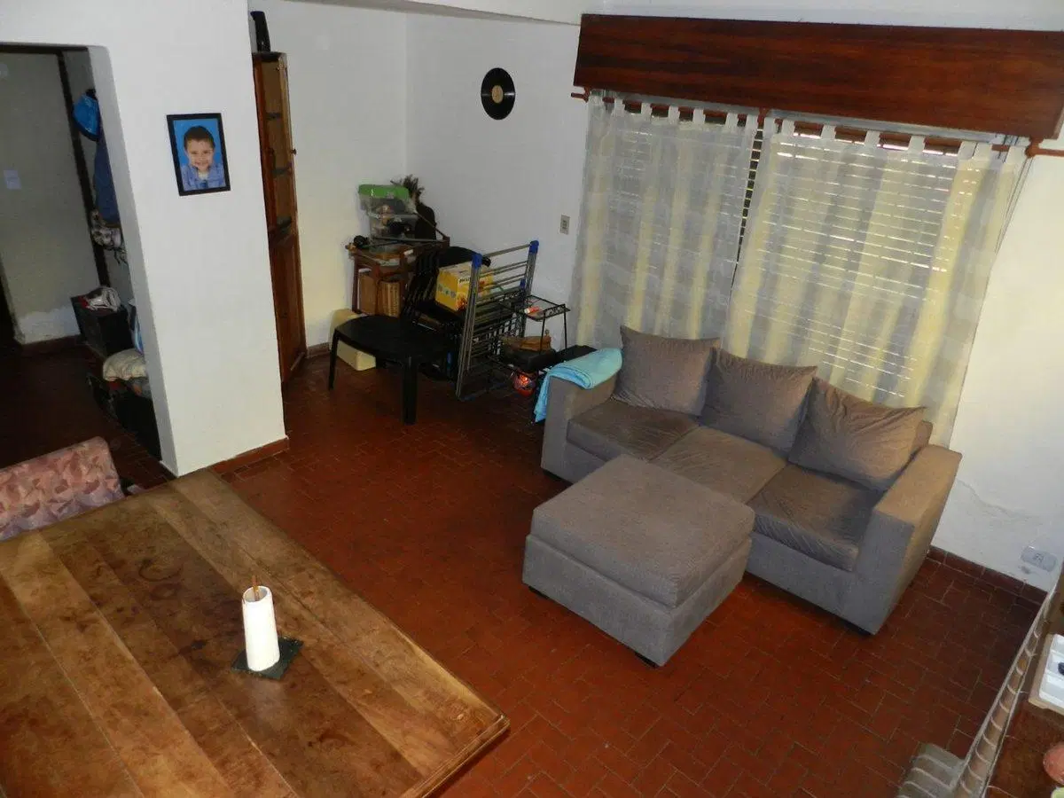 VENTA CASA 4 AMBIENTES EN DON TORCUATO-APTO CRED. 8