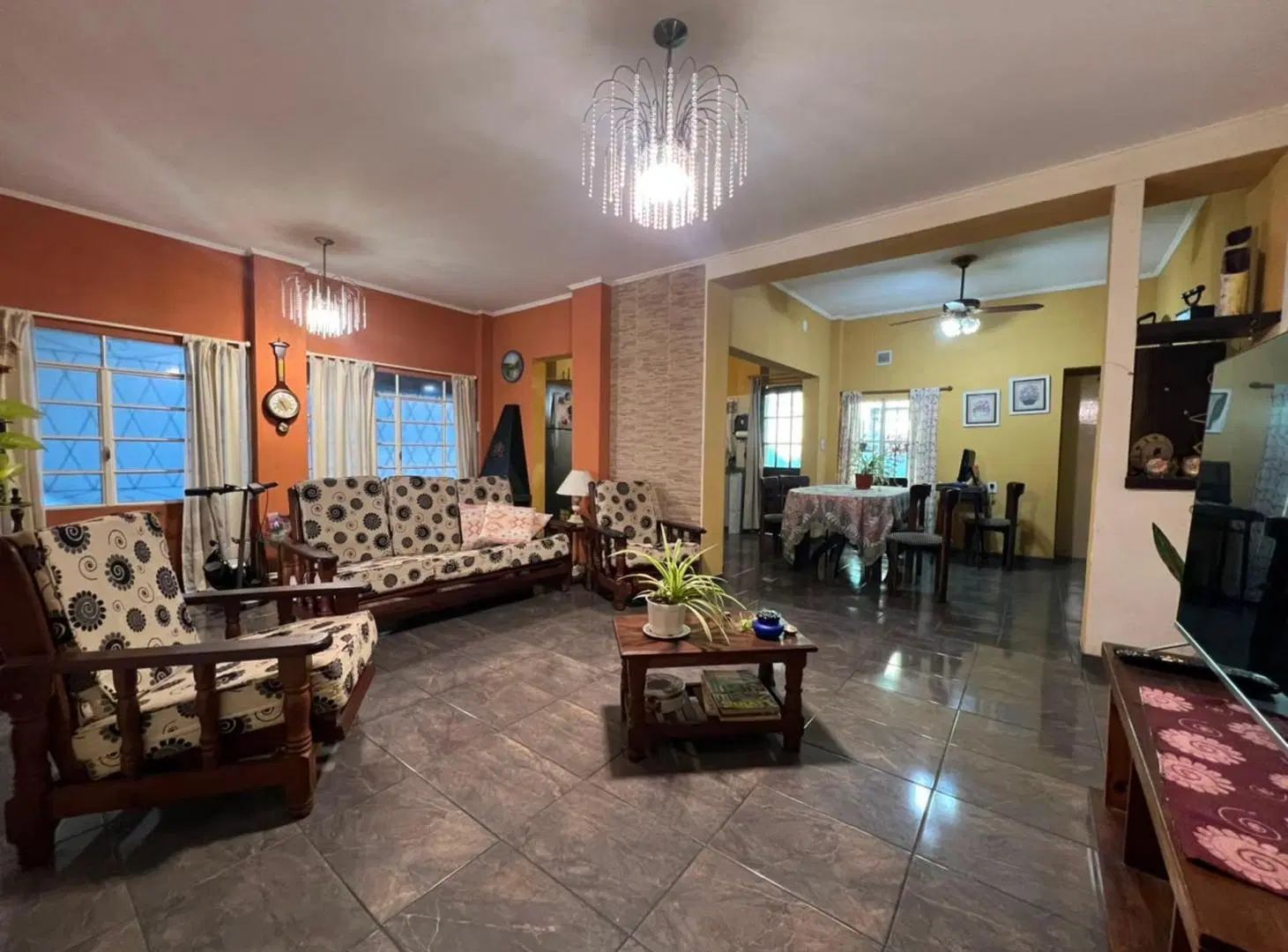 VENTA CASA 3 AMB PATIO COCHERA APTO CREDITO 1