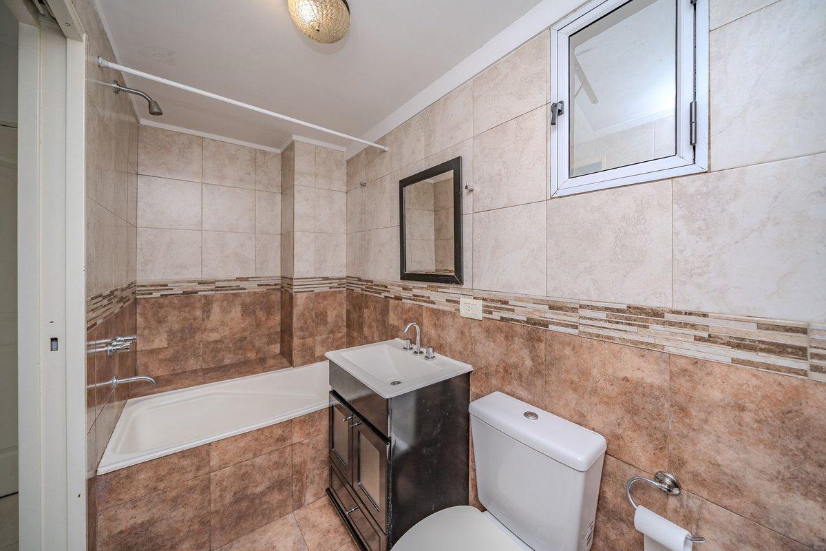 Foto de VENTA MONO AMBIENTE BALCON VILLA SARMIENTO COCHERA, imagen 3
