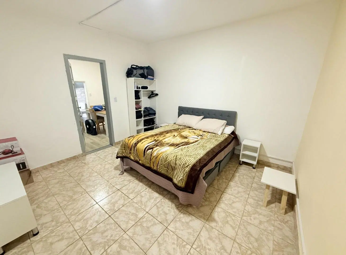 Venta ph 2 ambientes refaccionado terraza Caseros 8