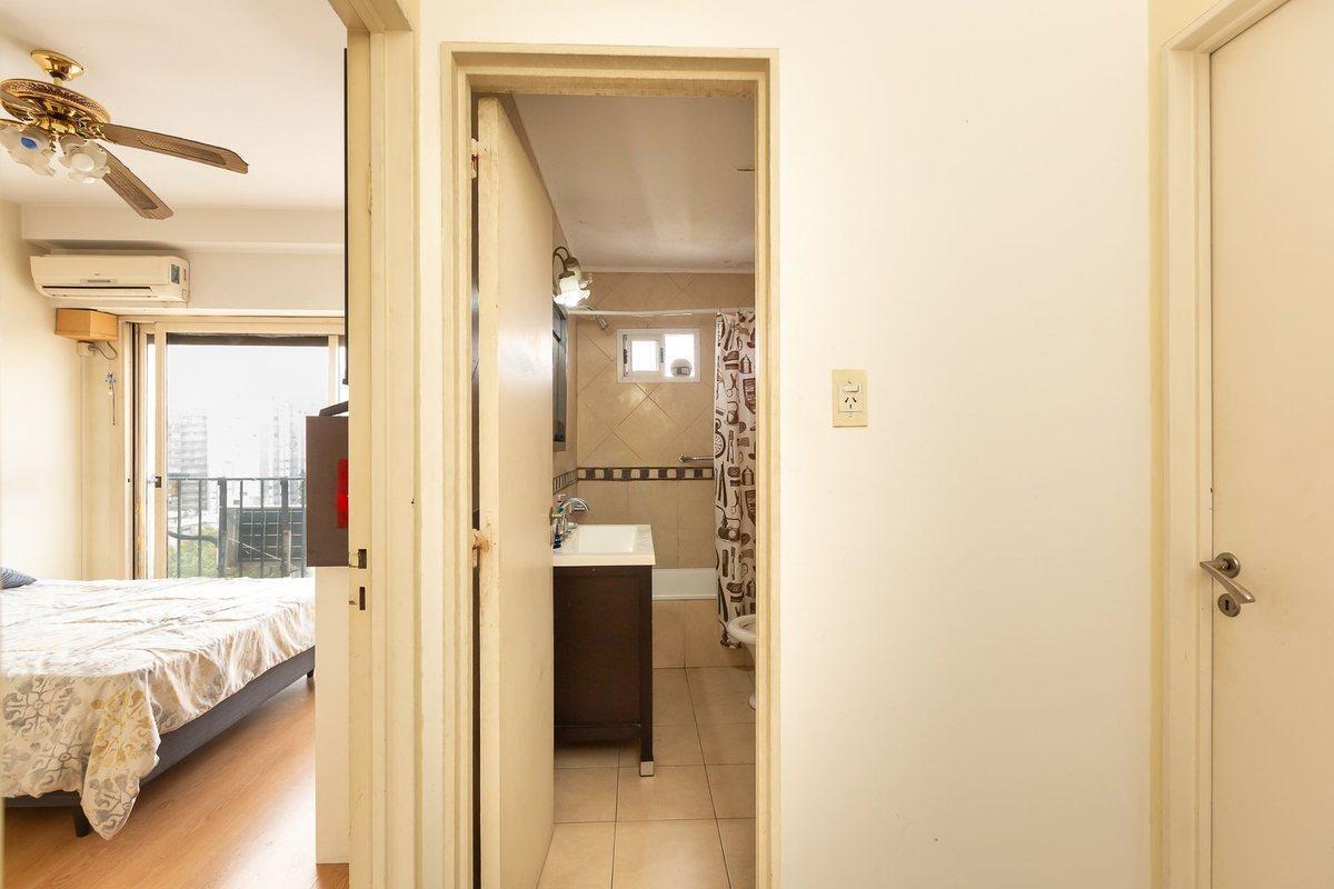 Foto de VENTA DPTO 4 AMB EN RAMOS MEJIA C/COCHERA -PERMUTA, imagen 4