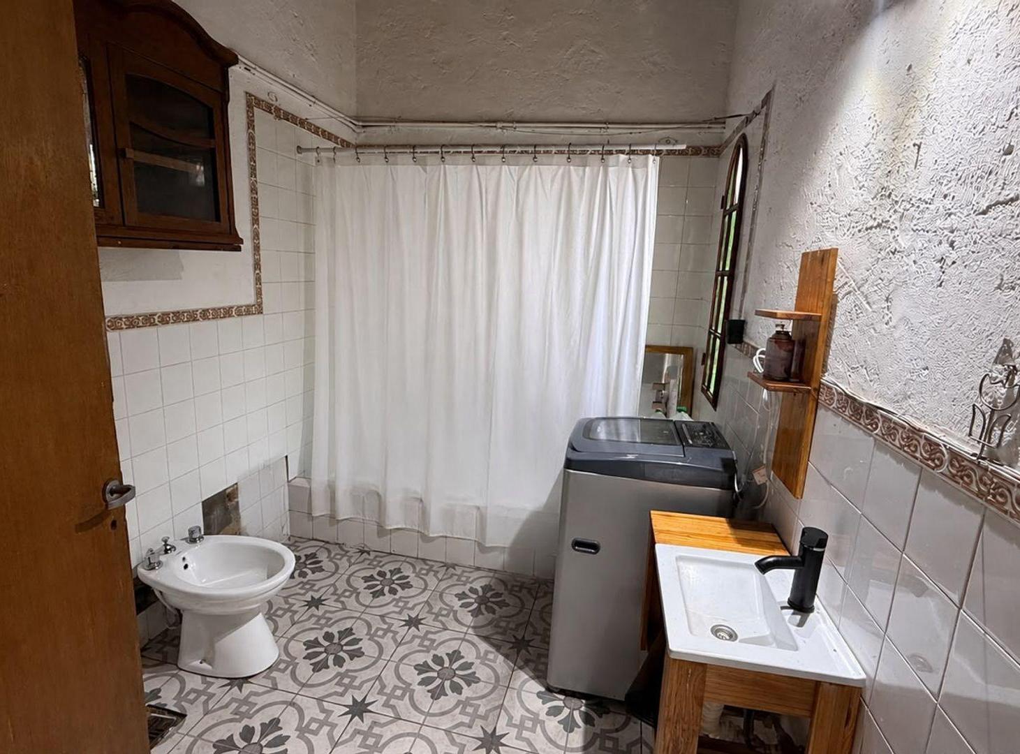 Foto de ALQUILER PH 2 AMBIENTES - CASEROS, imagen 3