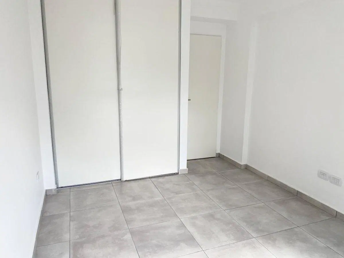 ALQUILER DEPARTAMENTO 2 AMBIENTES MORON NORTE 4