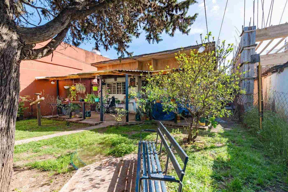 Foto de VENTA CASA 3AMB VILLA LUZURIAGA 366M2 TOTALES., imagen 4