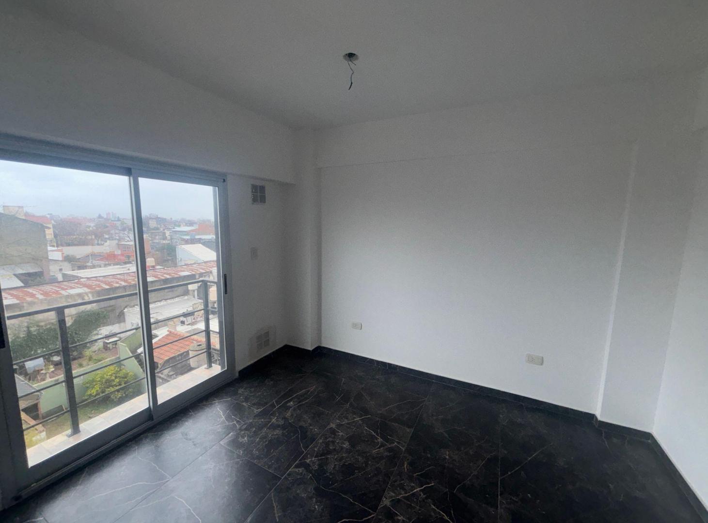 Foto de VENTA MONOAMBIENTE A ESTRENAR SANTOS LUGARES, imagen 4