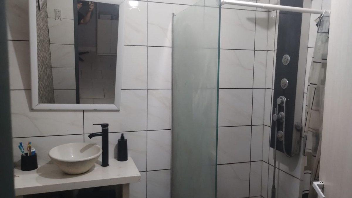 Foto de VENTA DE CASA EN LOTEO SANTA ANA PERMUTA, imagen 4