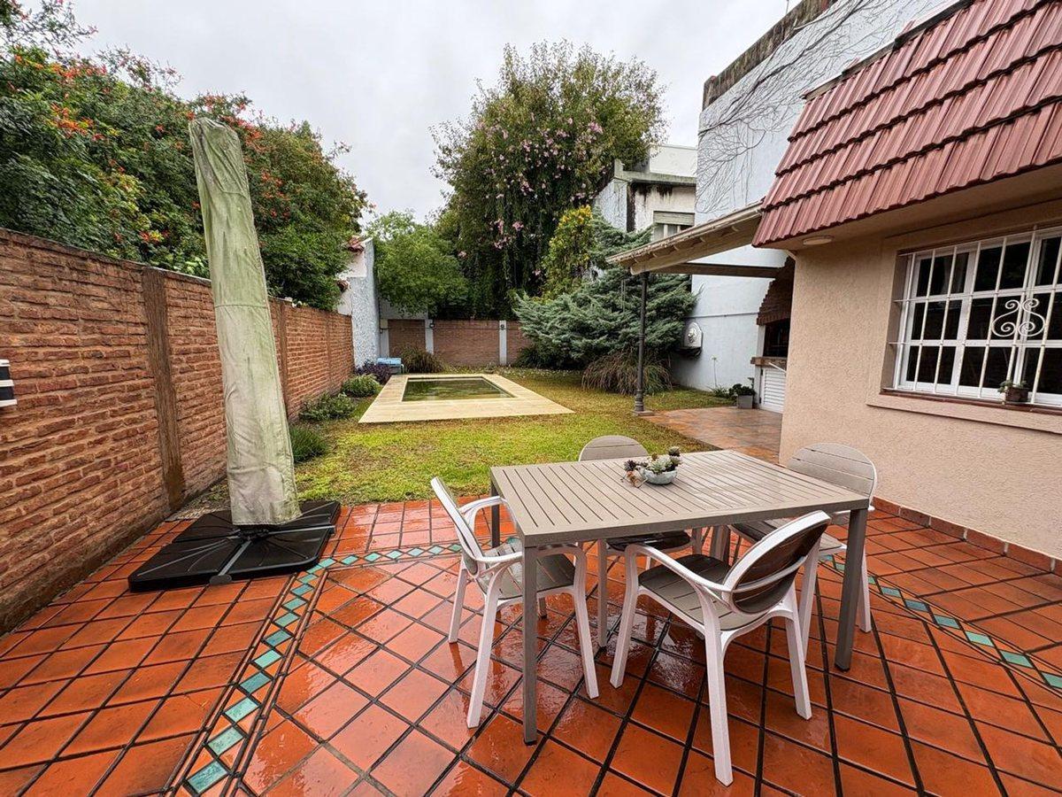 Foto de VENTA CASA 4 AMB ITUZAINGO NORTE PERMUTA, imagen 4