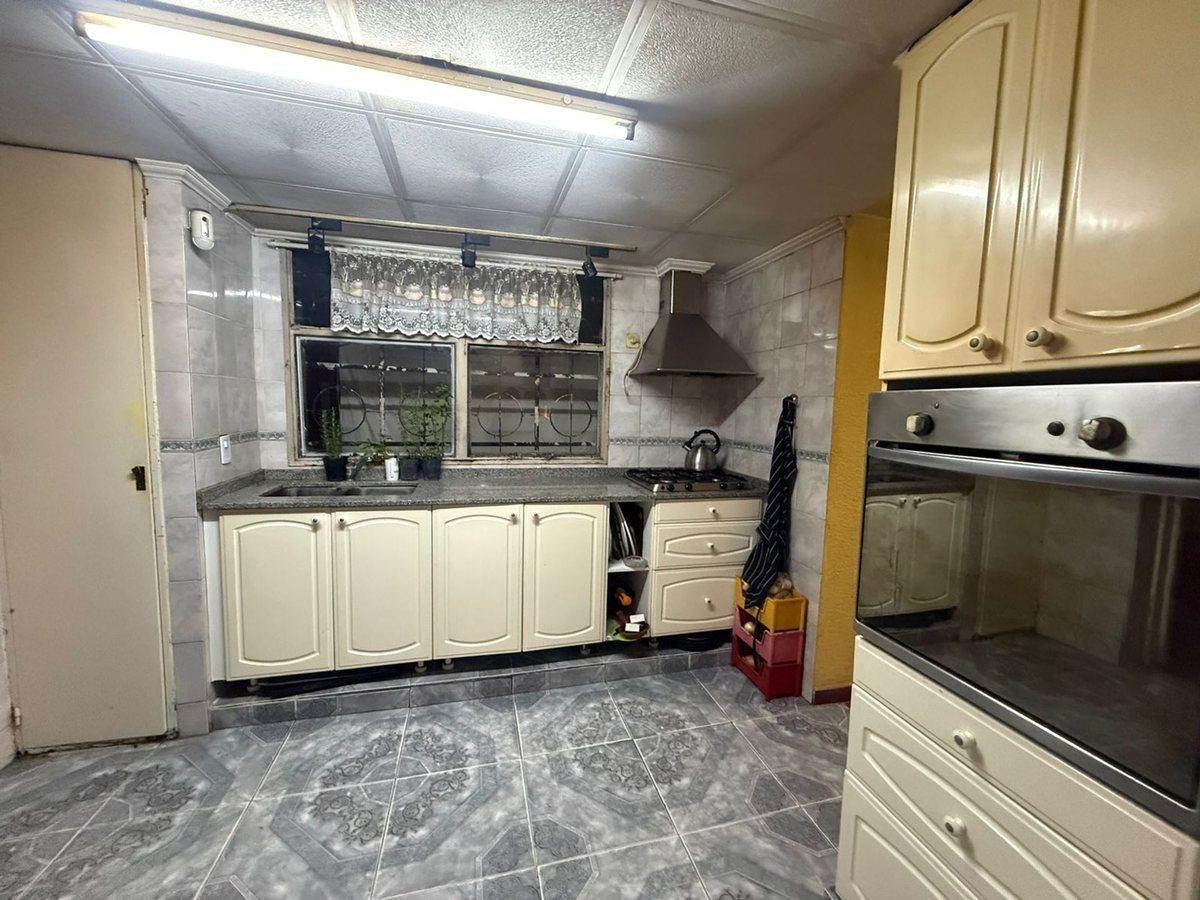 Foto de Casa 5 ambientes en lote de 1.556 m² PERMUTA, imagen 4