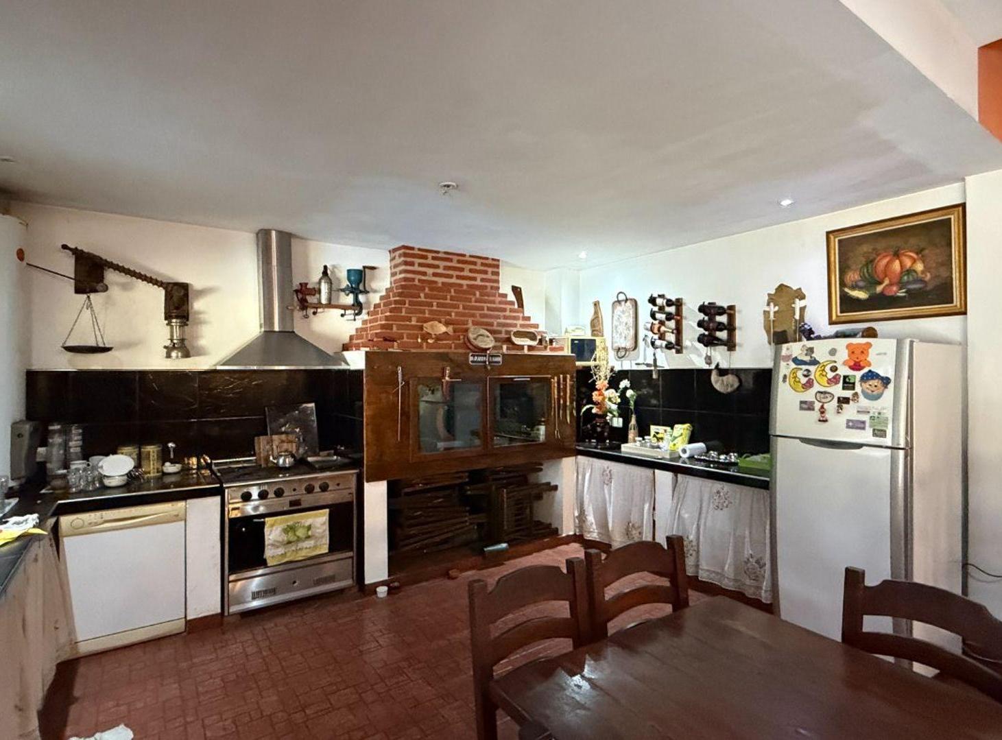 Foto de Casa en venta Pilar - Con piscina y gran lote, imagen 4