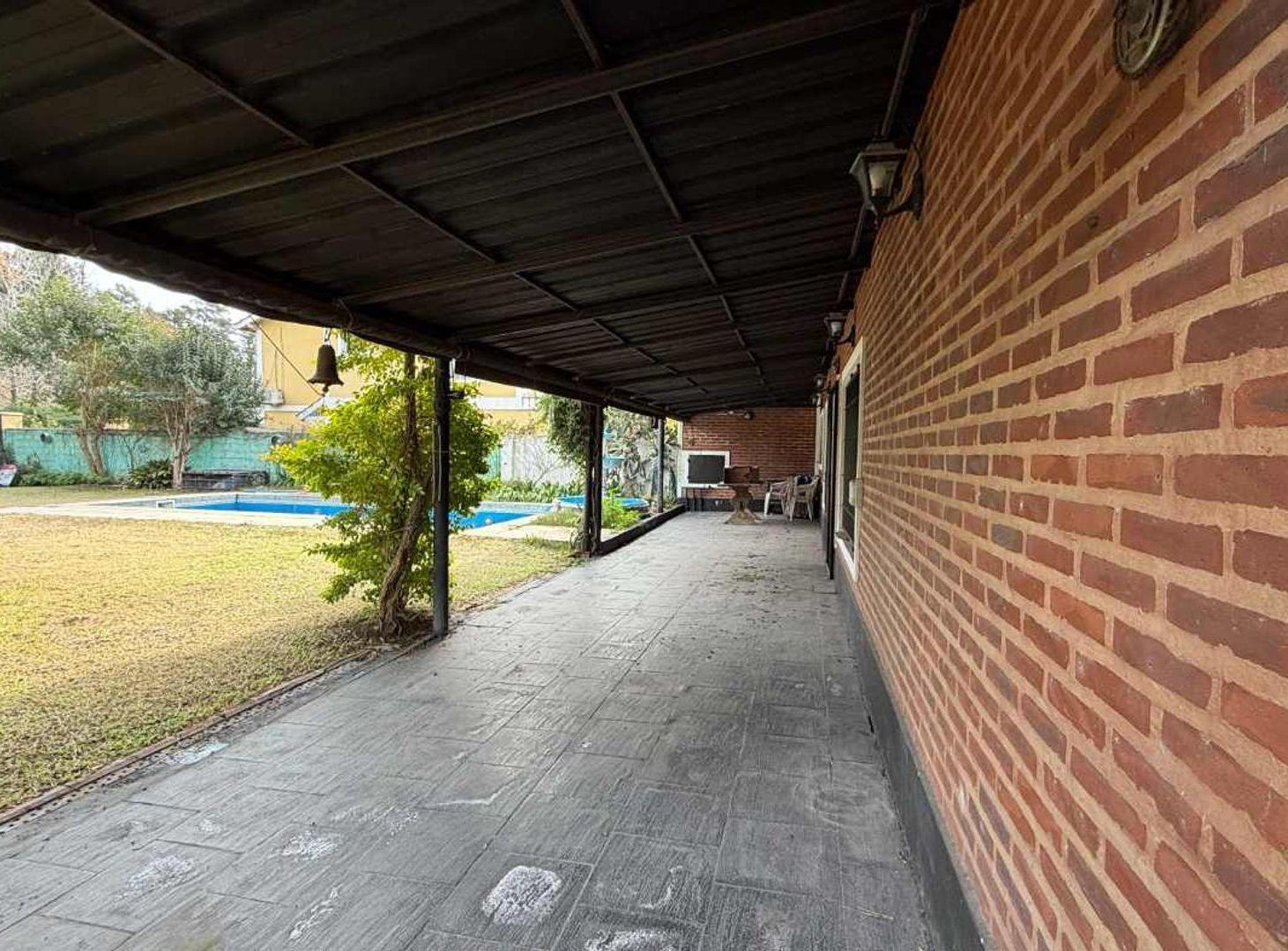 Foto de Casa en venta Pilar - Con piscina y gran lote, imagen 2