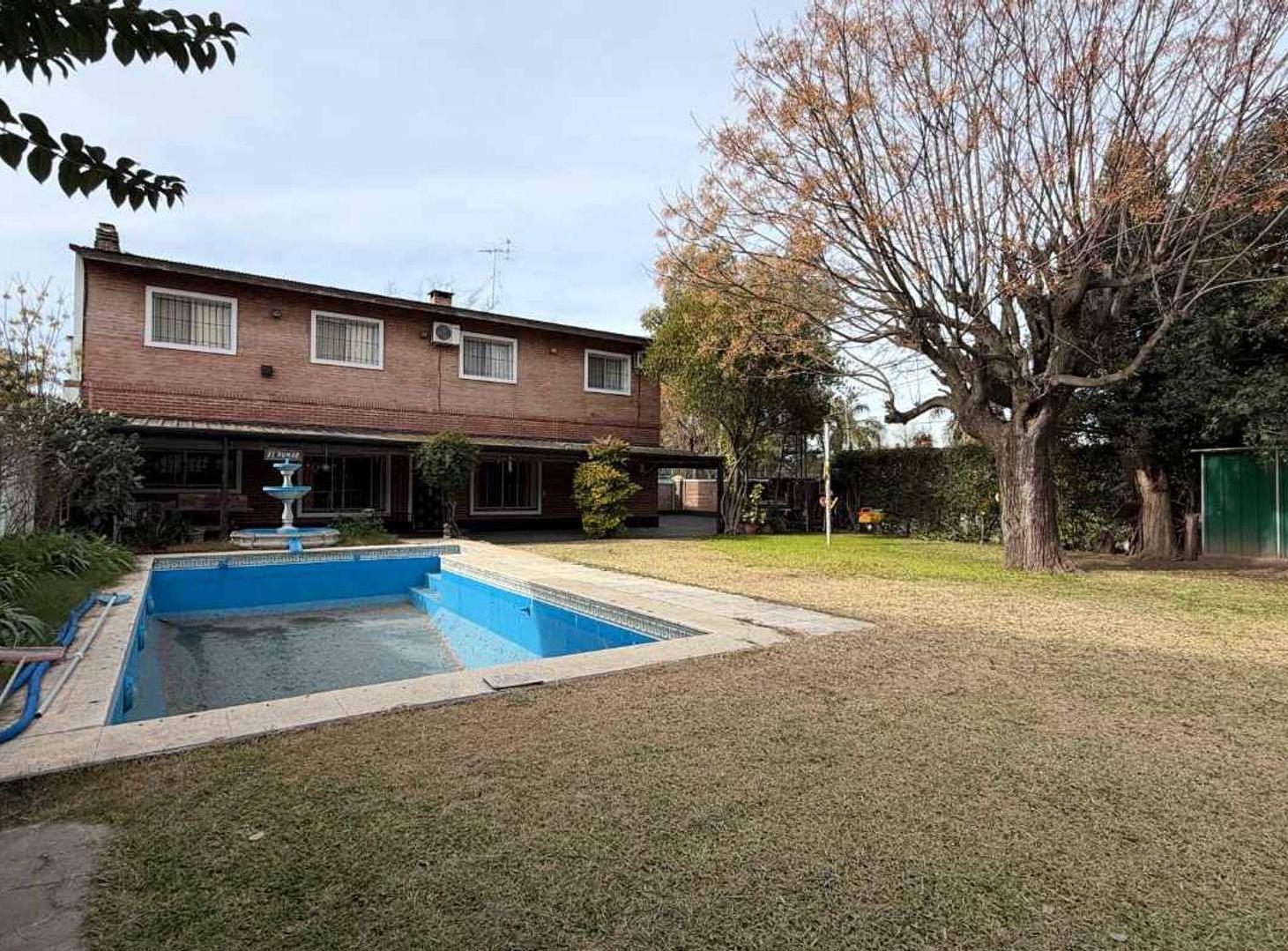 Foto de Casa en venta Pilar - Con piscina y gran lote, imagen 1