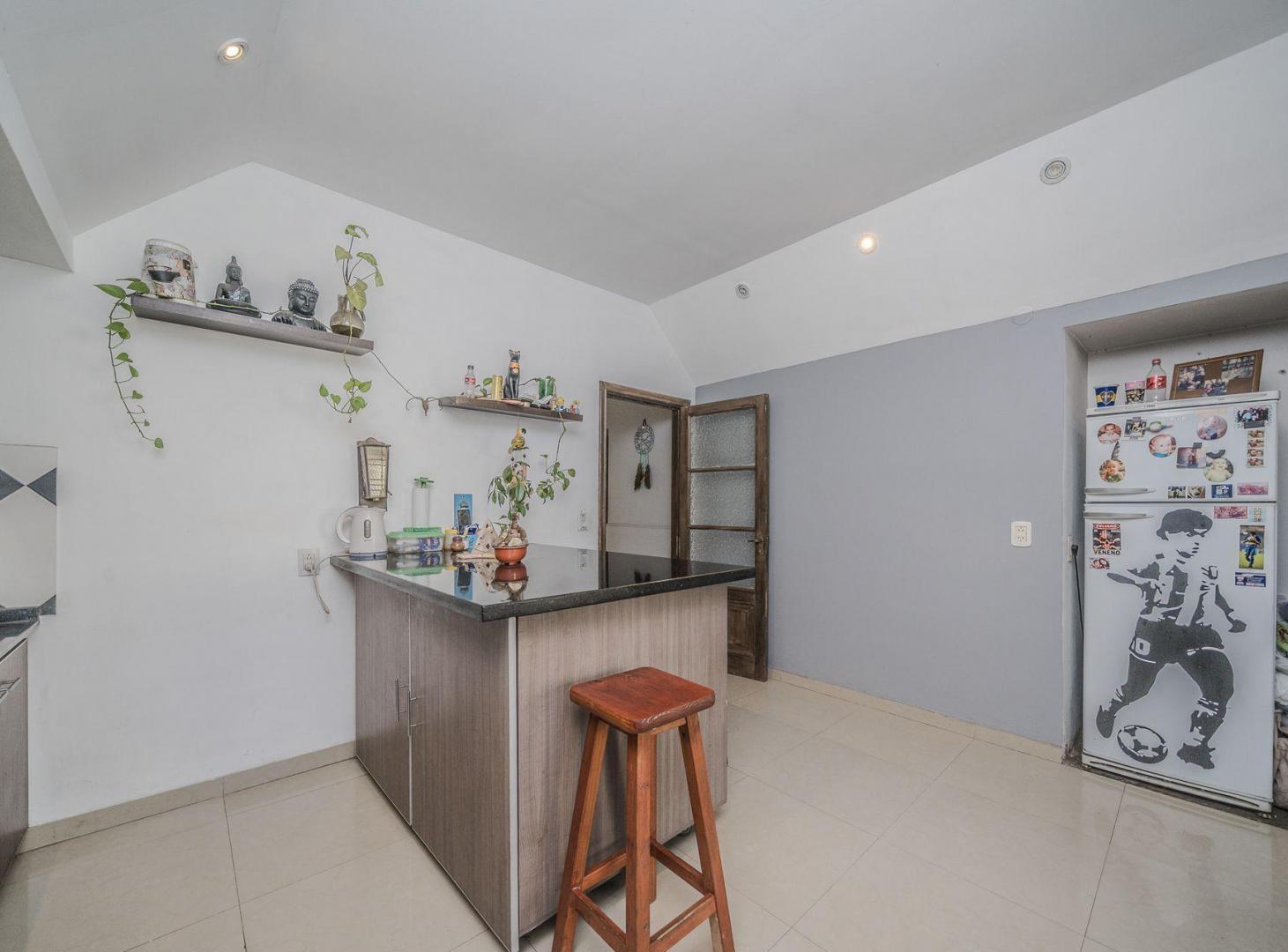 Foto de Venta casa 3 amb reciclada jardin pileta Palomar, imagen 4