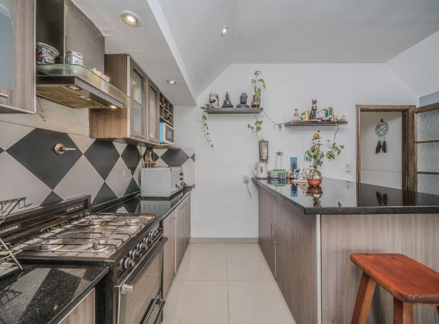 Foto de Venta casa 3 amb reciclada jardin pileta Palomar, imagen 5