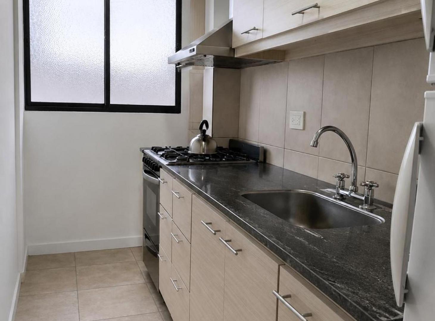 Foto de VENTA DEPTO 2 AMB C/BALCÓN AL FRENTE CIUDADELA, imagen 4