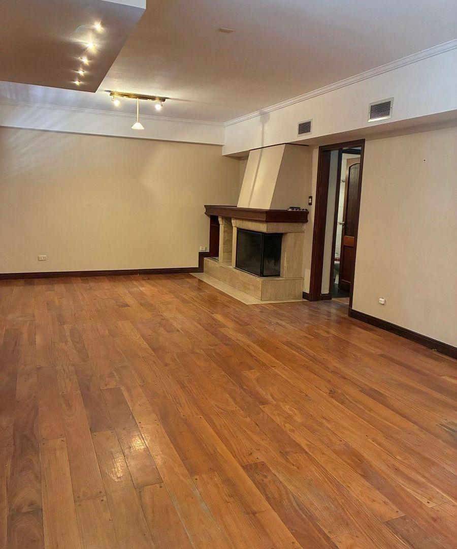 Foto de VENTA CASA 4 AMB PARQUE VILLA SARMIENTO APT CREDIT, imagen 5
