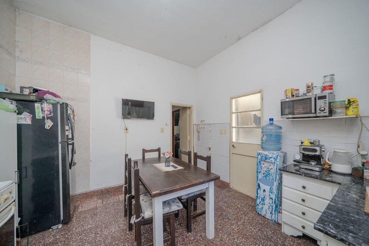 Foto de VENTA PH 3 AMBIENTES CON JARDIN Y COCHERA, imagen 4