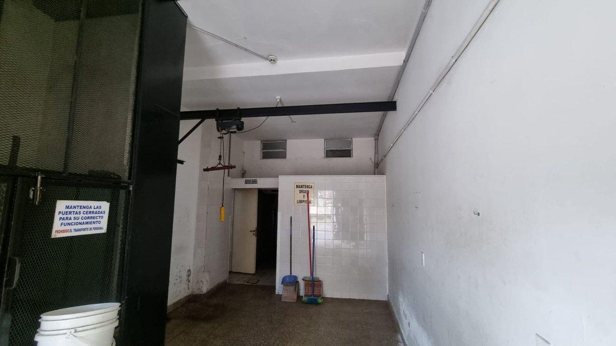 Foto de VENTA DEPOSITO MAS OFICINAS HURLINGHAM OPORTUNIDAD, imagen 1