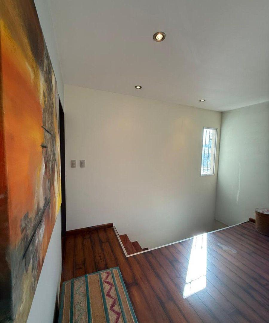 Foto de HERMOSA CASA 4 AMBIENTES C/ PISCINA EN HURLINGHAM, imagen 5