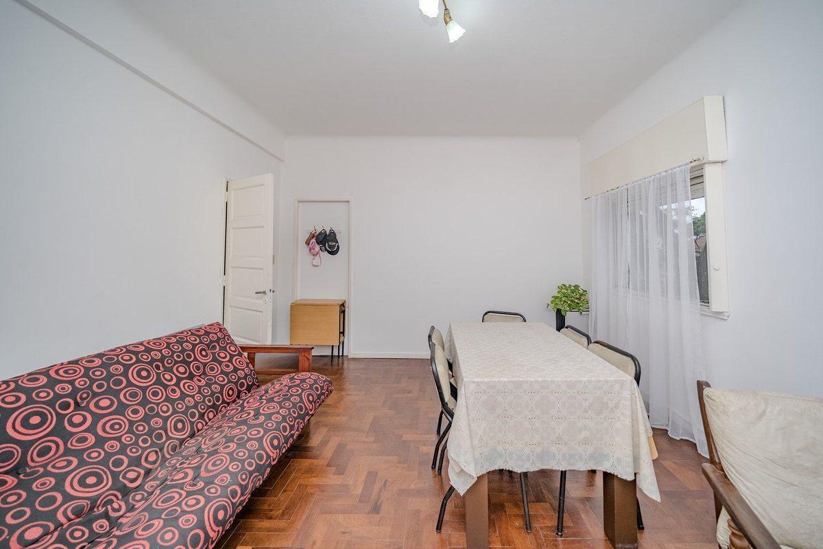 Foto de VENTA CASA 3 AMB CON COCH+LOCAL PERMUTA SAN MARTIN, imagen 2