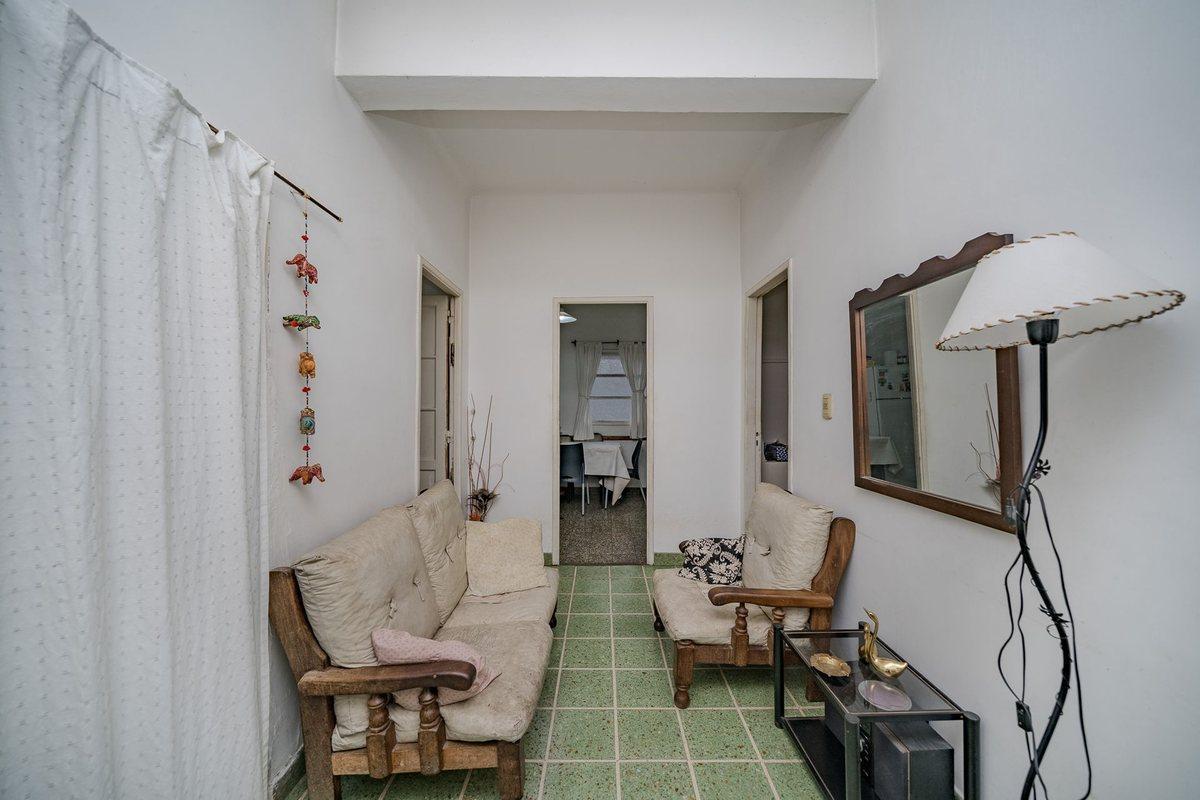 Foto de VENTA CASA 3 AMB CON COCH+LOCAL PERMUTA SAN MARTIN, imagen 1
