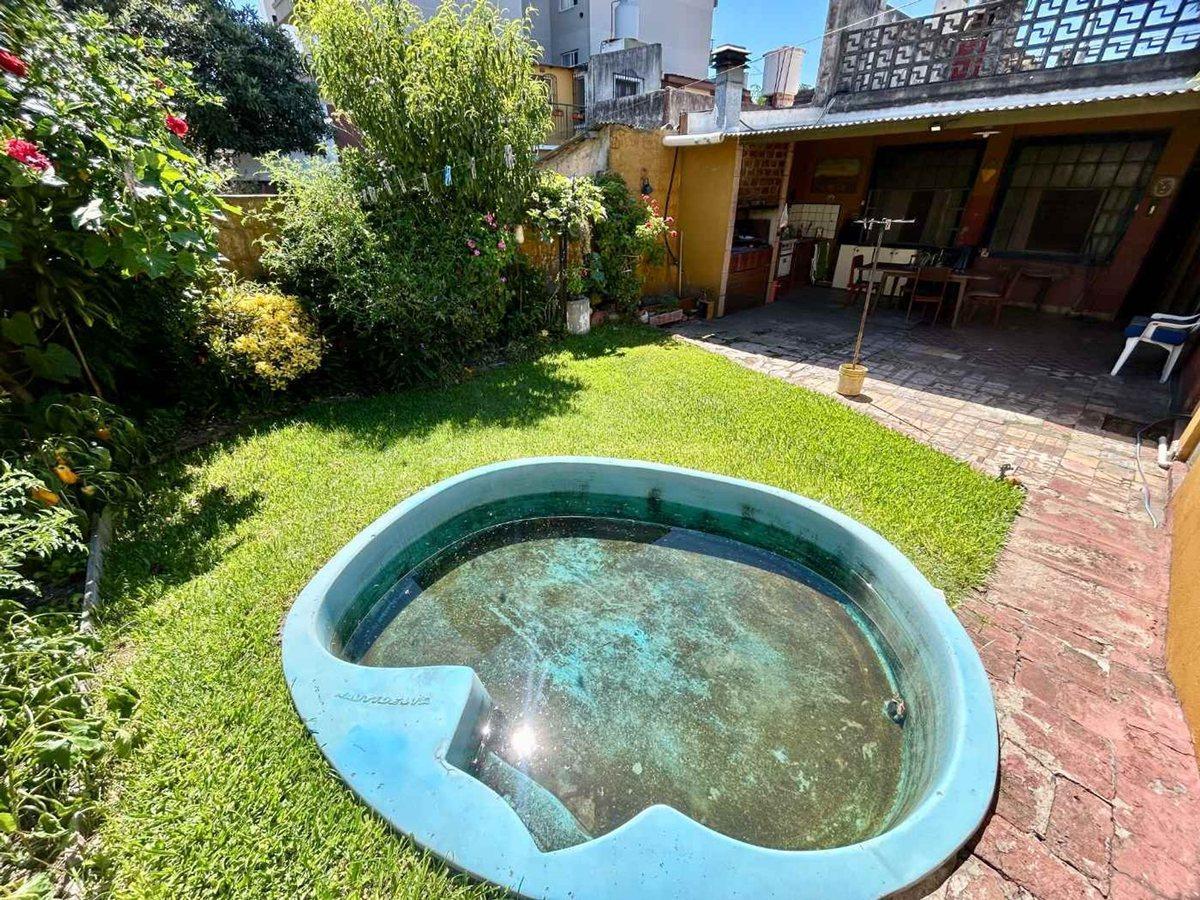 Foto de Venta/Permuta Casa 5 amb a refac Caseros Centro, imagen 2