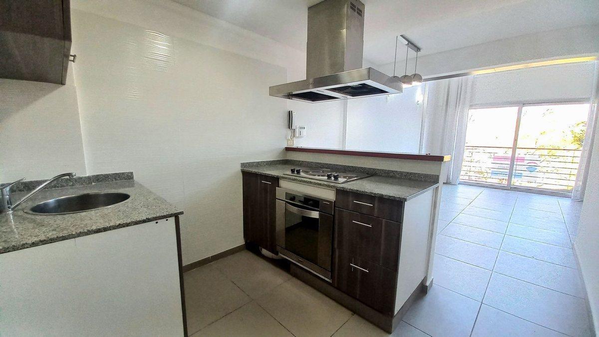Foto de VENTA DEPTO LOFT 2 AMB COCHERA-CASTELAR CREDITO, imagen 3