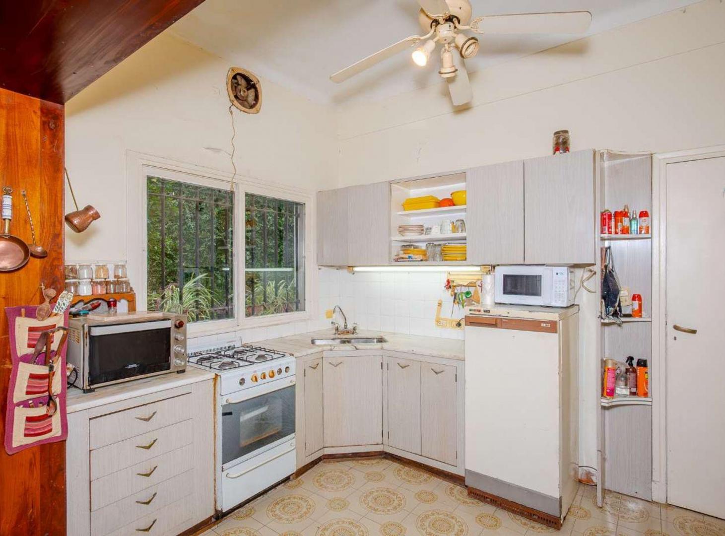 Foto de VENTA CASA 5 AMB + PLAY ROOM MARTINEZ, imagen 2