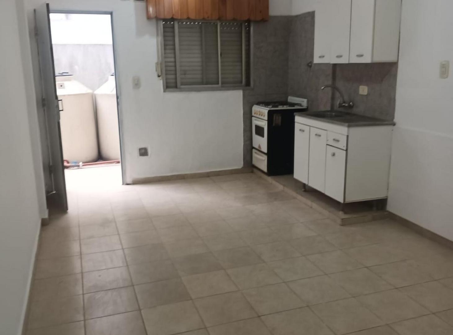 Foto de VENTA PH 2 AMB CON PATIO SAN JUSTO, imagen 1