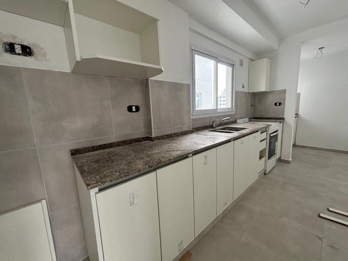 Foto de VENTA DE DEPARTAMENTO TRES AMBIENTES APTO BLANQUEO, imagen 4