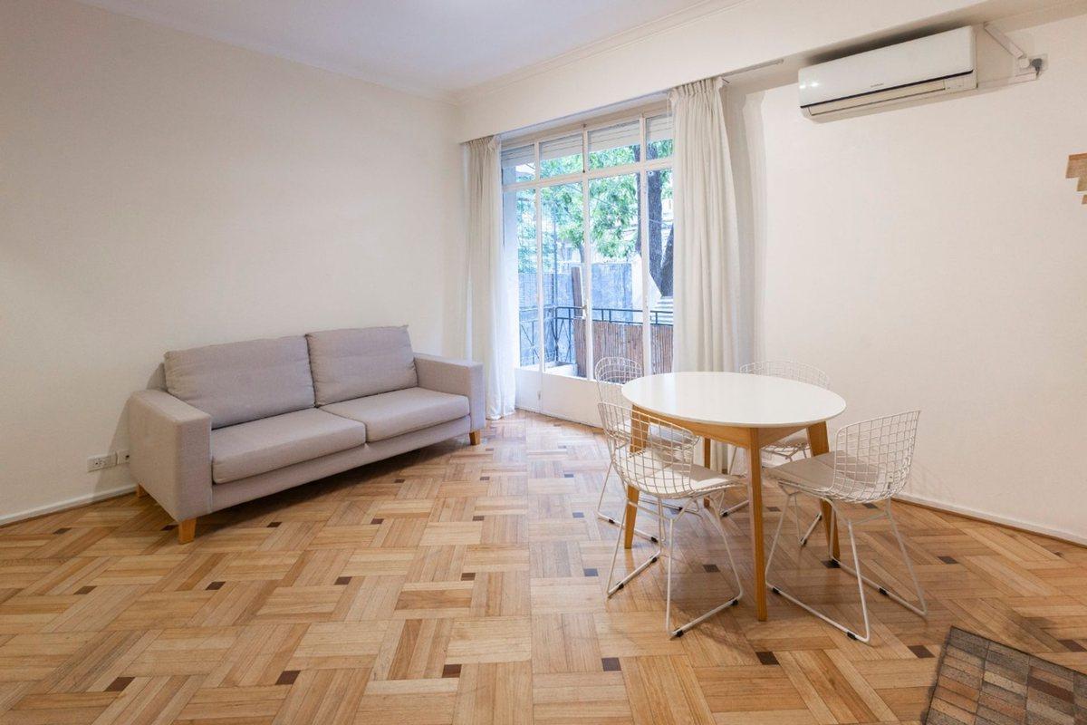 Foto de VENTA DE DEPARTAMENTO 3 AMB CON BALCON AL FRENTE, imagen 3