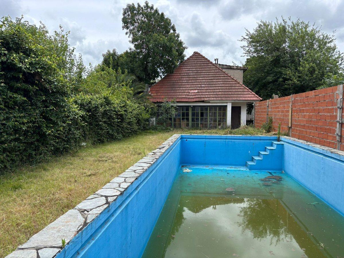 Foto de VENTA CASA PALOMAR+PILETA+GALPON 591 M2 TERRENO, imagen 1