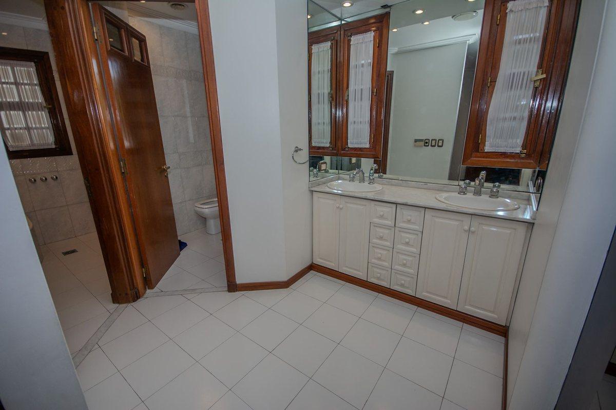 Foto de EXCLUSIVA CASA DE 7 AMB HURLINGHAM APTO CREDITO, imagen 1